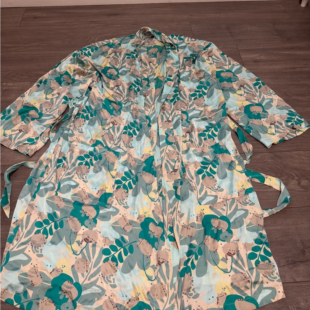 Floral Print Pusheen robe
